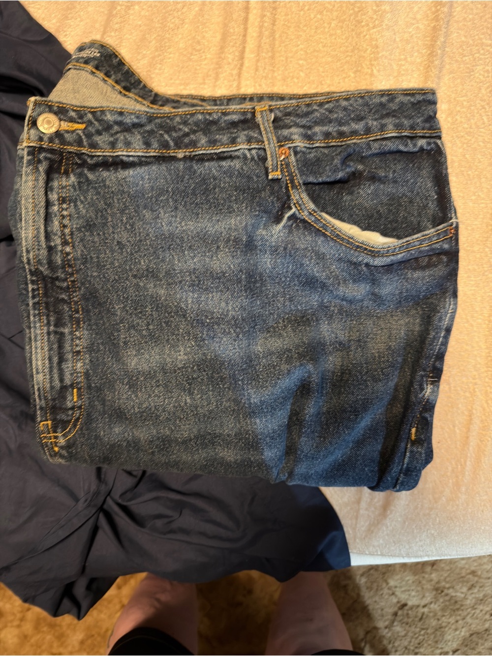 Old Navy Extra High-Waisted Wide-Leg Jeans Size 30R NWOT